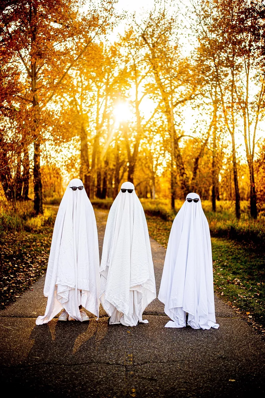 ghosts halloween costume